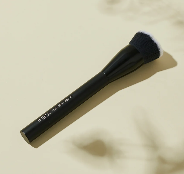 Inika Organic - Flat Top Kabuki Brush